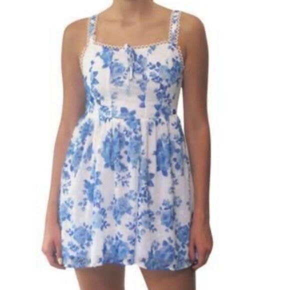 Altar'd State Blue Floral Sundress Mini - Picture 2 of 8